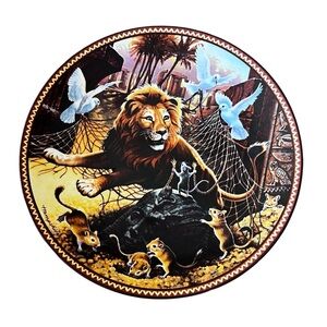 Edwin Knowles Lion Plate